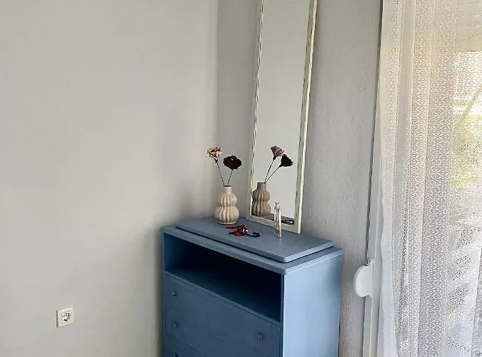 Dora's Nea Iraklitsa